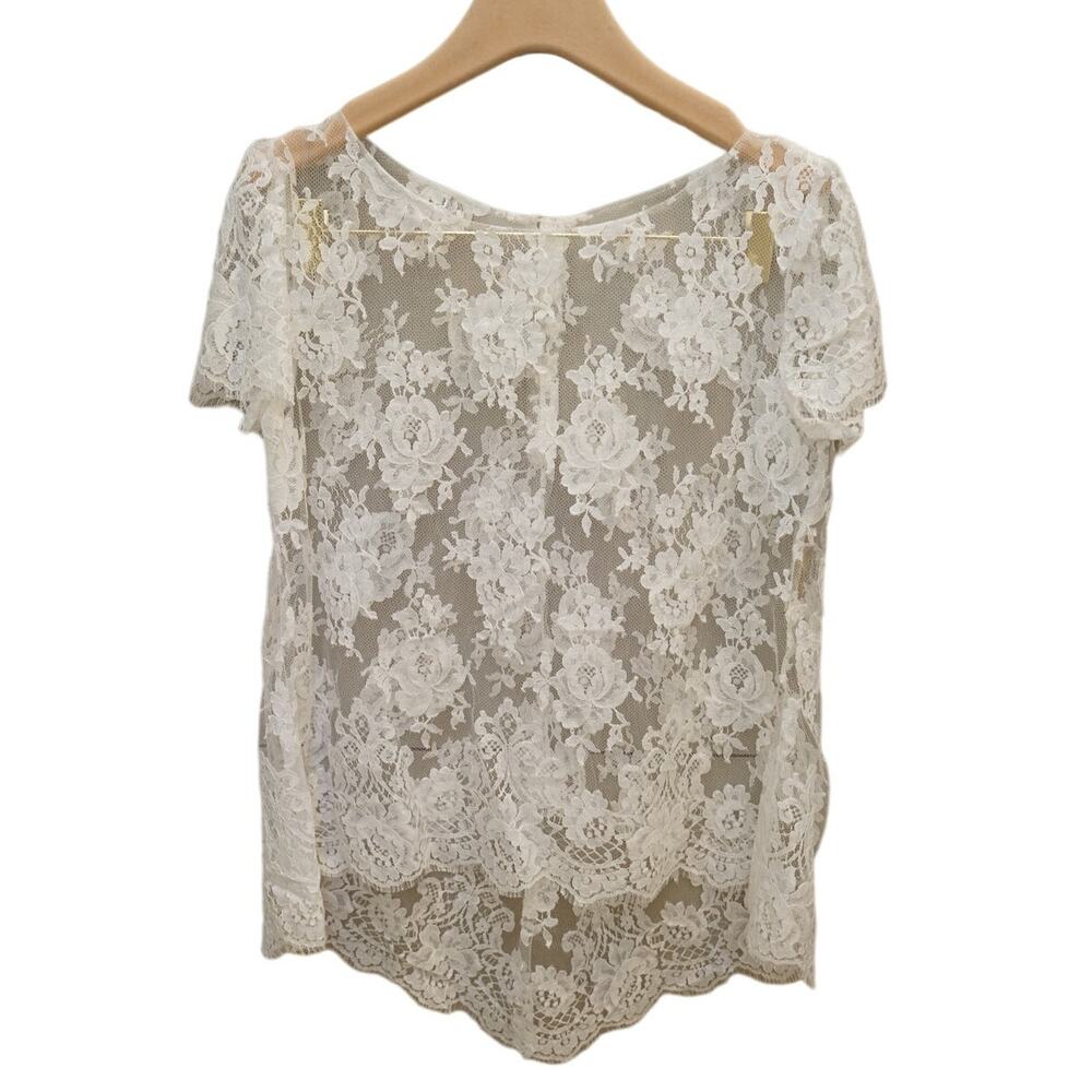 A Girl & A Serious Dream - Lace Bridal Top with Button Detail Back in Ivory / XS